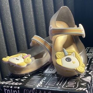 NWT Mini Melissa Ultragirl Unicorn Toddler Size